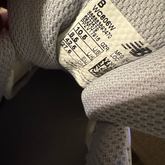 New Balance Women's 806 Gray and Purple tennis shoes - Picture 11 of 11